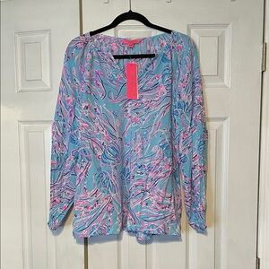 NWT Lilly Pulitzer Vinsley Top Bayside Blue Under the Moon
